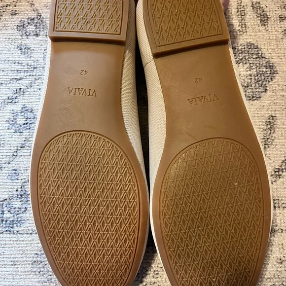 Women's Beige Almond Toe Vivaia Mary Jane Flats with Black Trim - Picture 4 of 4